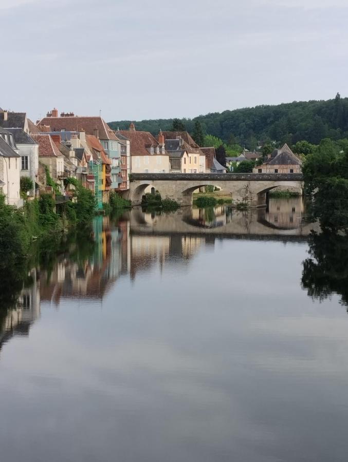 Villa Du Bien Etre Argenton Sur Creuse Bagian luar foto
